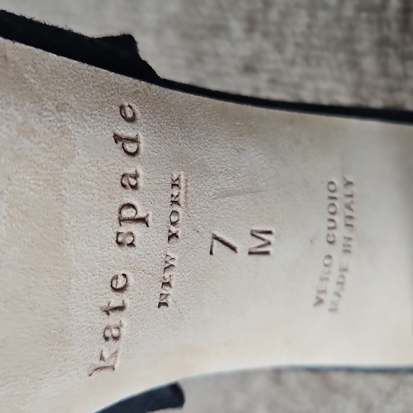 Kate Spade Delgado Black Suede Laser Cut Slip On Block Heel Sandal Sz 7 - Picture 5 of 5